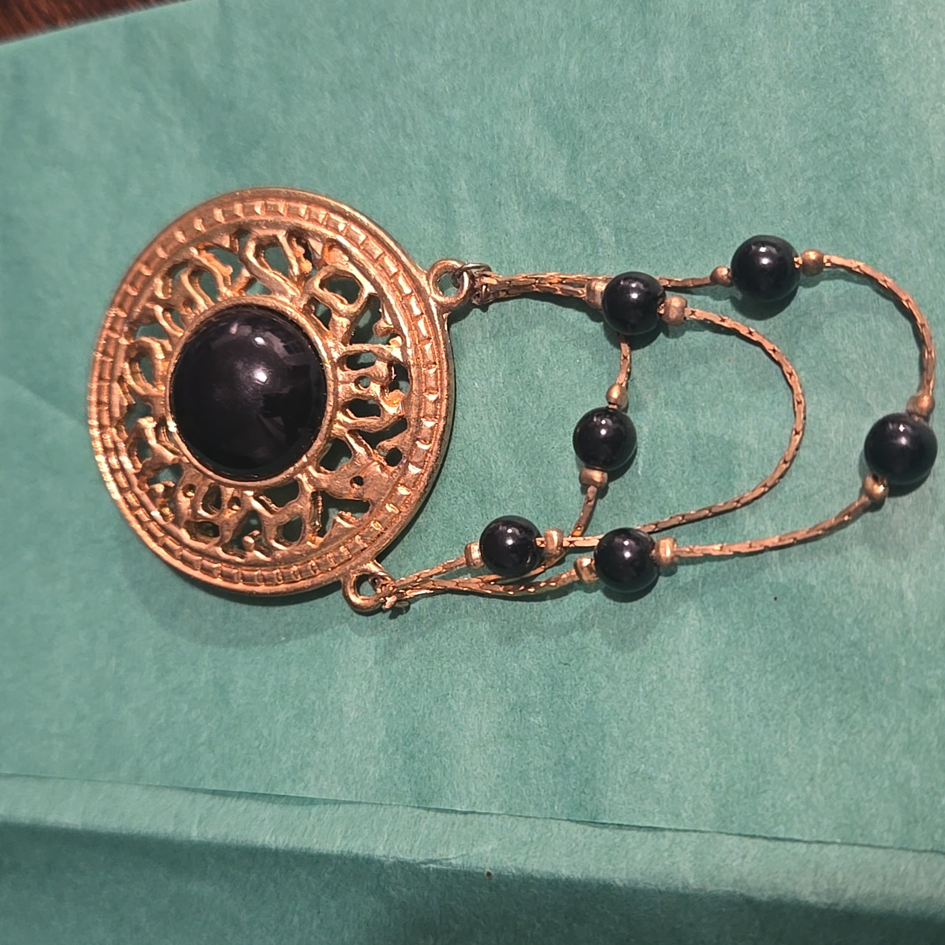 Vintage Gold Filigree Brooch Black Beaded Chains Gothic Victorian Revival Old 20$